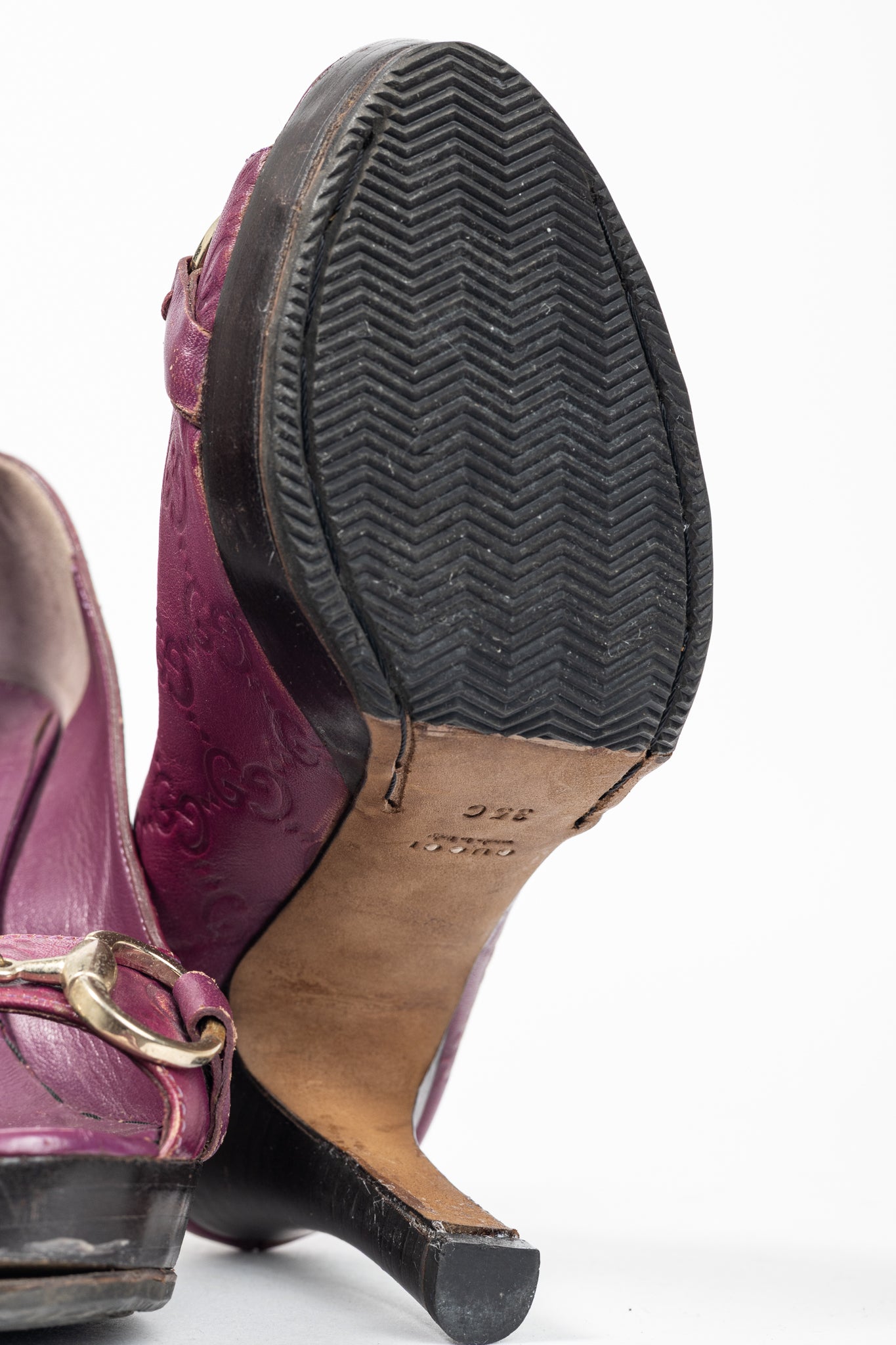 Gucci Purple Guccissima Soft Leather Horsebit Peep-Toe Pumps