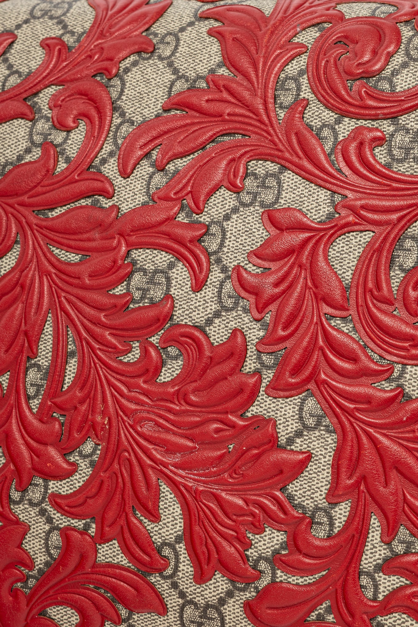 Gucci Dionysus Red Arabesque & GG Supreme Shoulder Bag