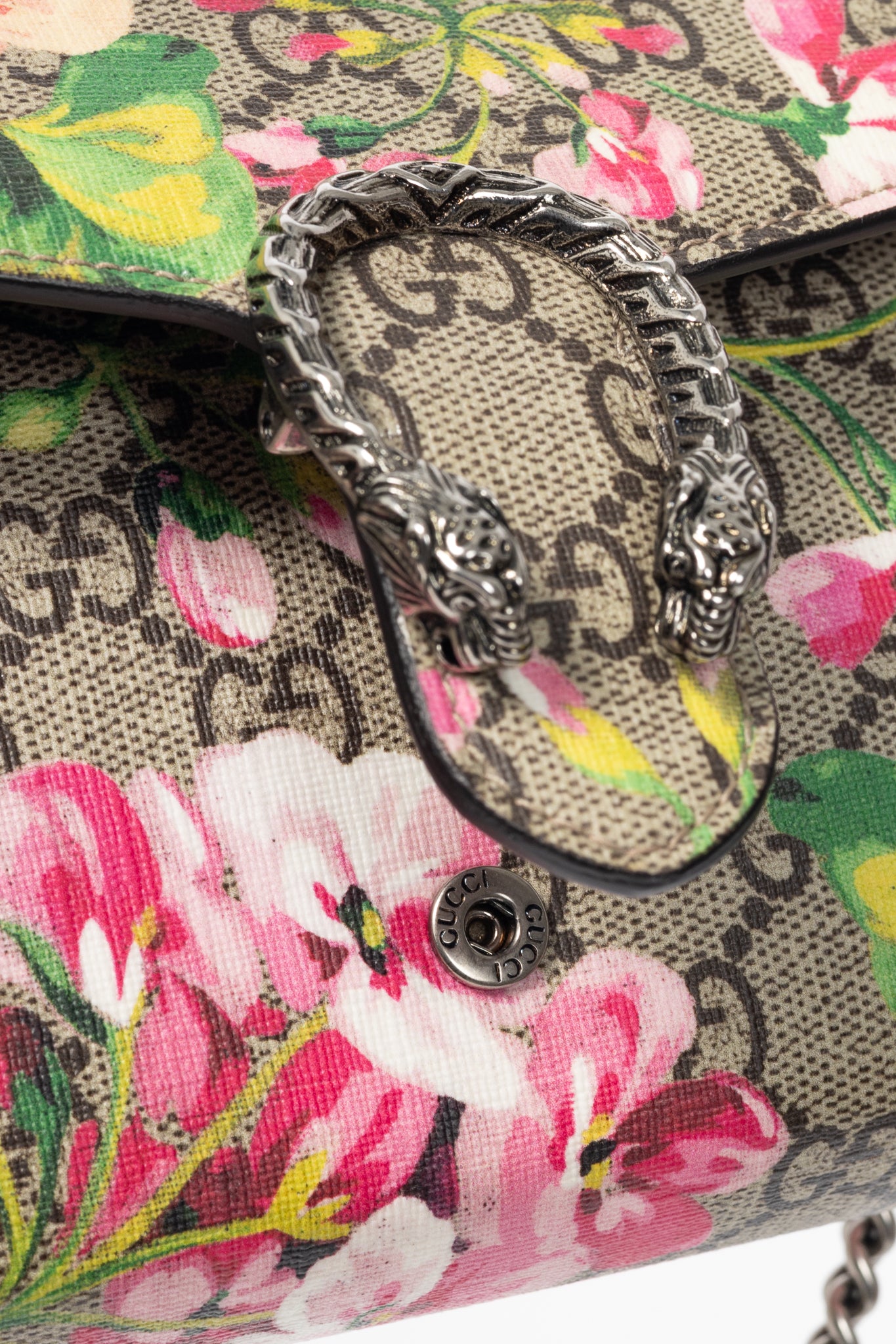 Gucci Dionysus Blooms Antique Rose GG Supreme Mini Chain Bag