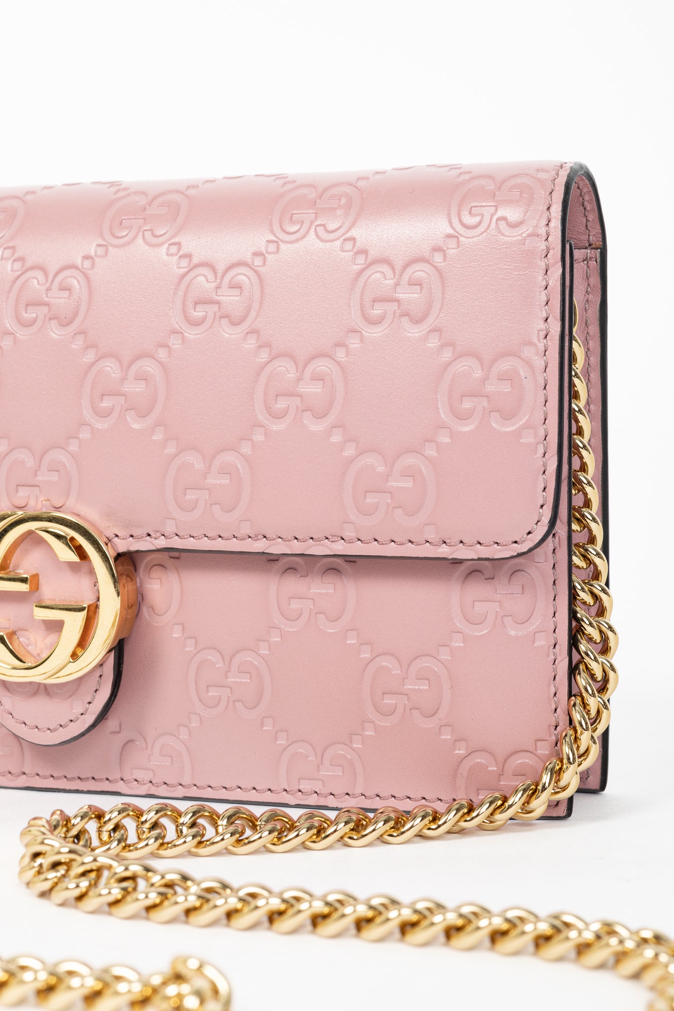 Gucci Icon Camellia Guccissima Gucci Signature Chain Wallet