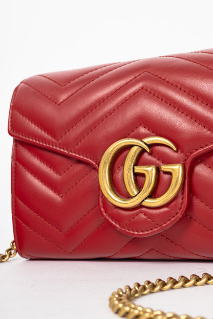 Gucci GG Marmont Red Matelasse Chevron Leather Wallet on Chain