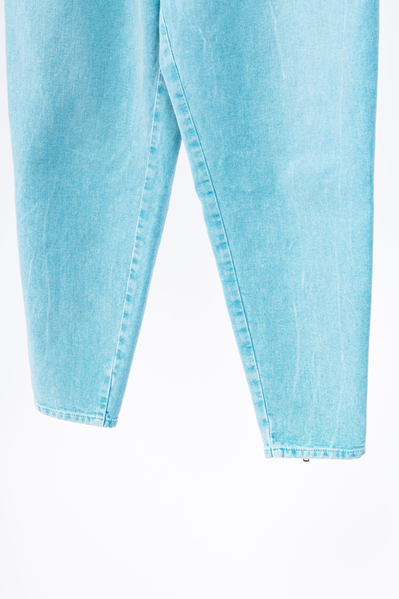 Gucci PF/19 Blue Embroidered Cherry Tapered Paperbag-Waist Jeans