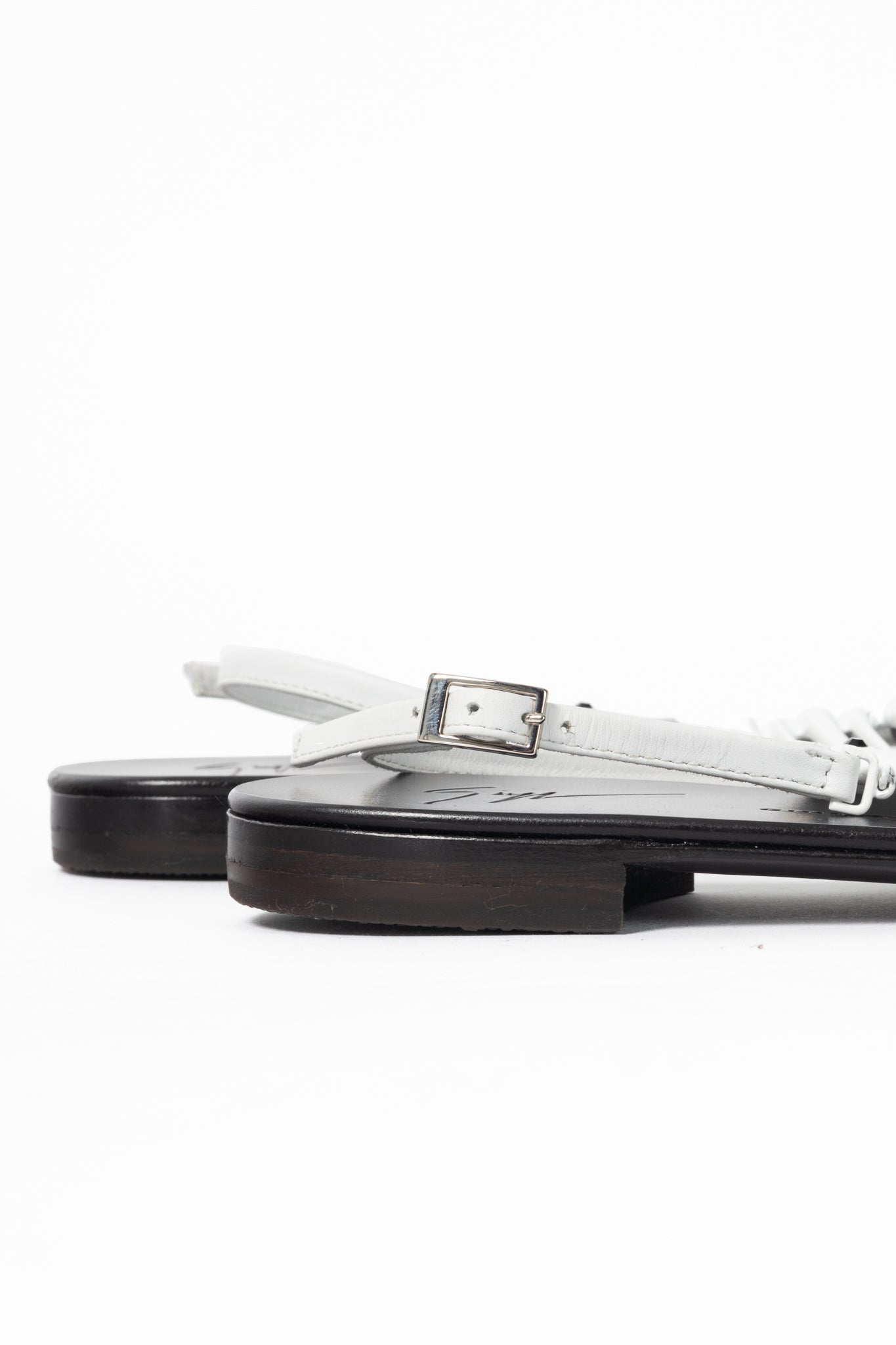 Giuseppe Zanotti White Fishbone Flat Sandals