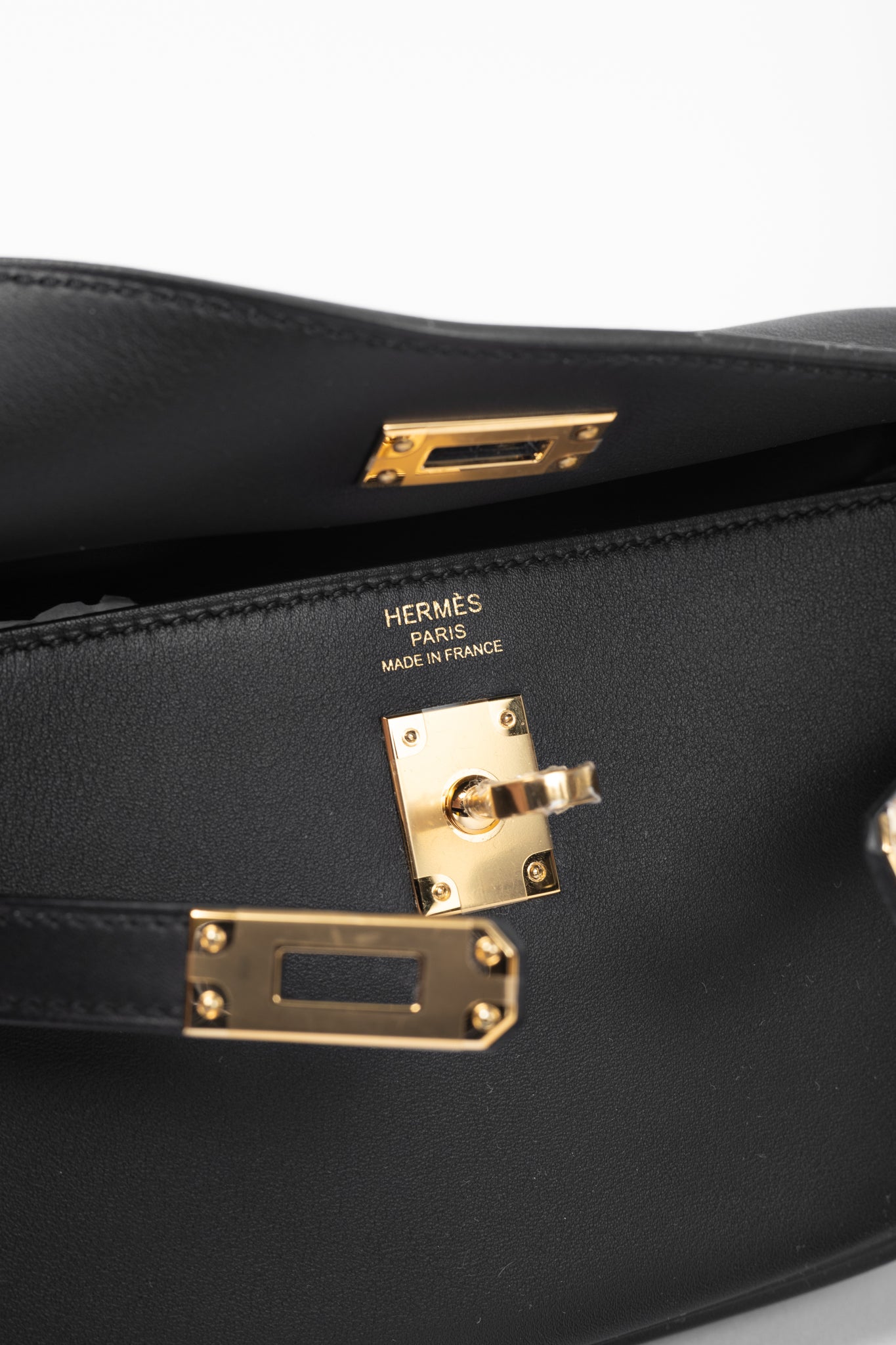 Hermes Kelly Moove Black Swift Leather GHW Shoulder Bag