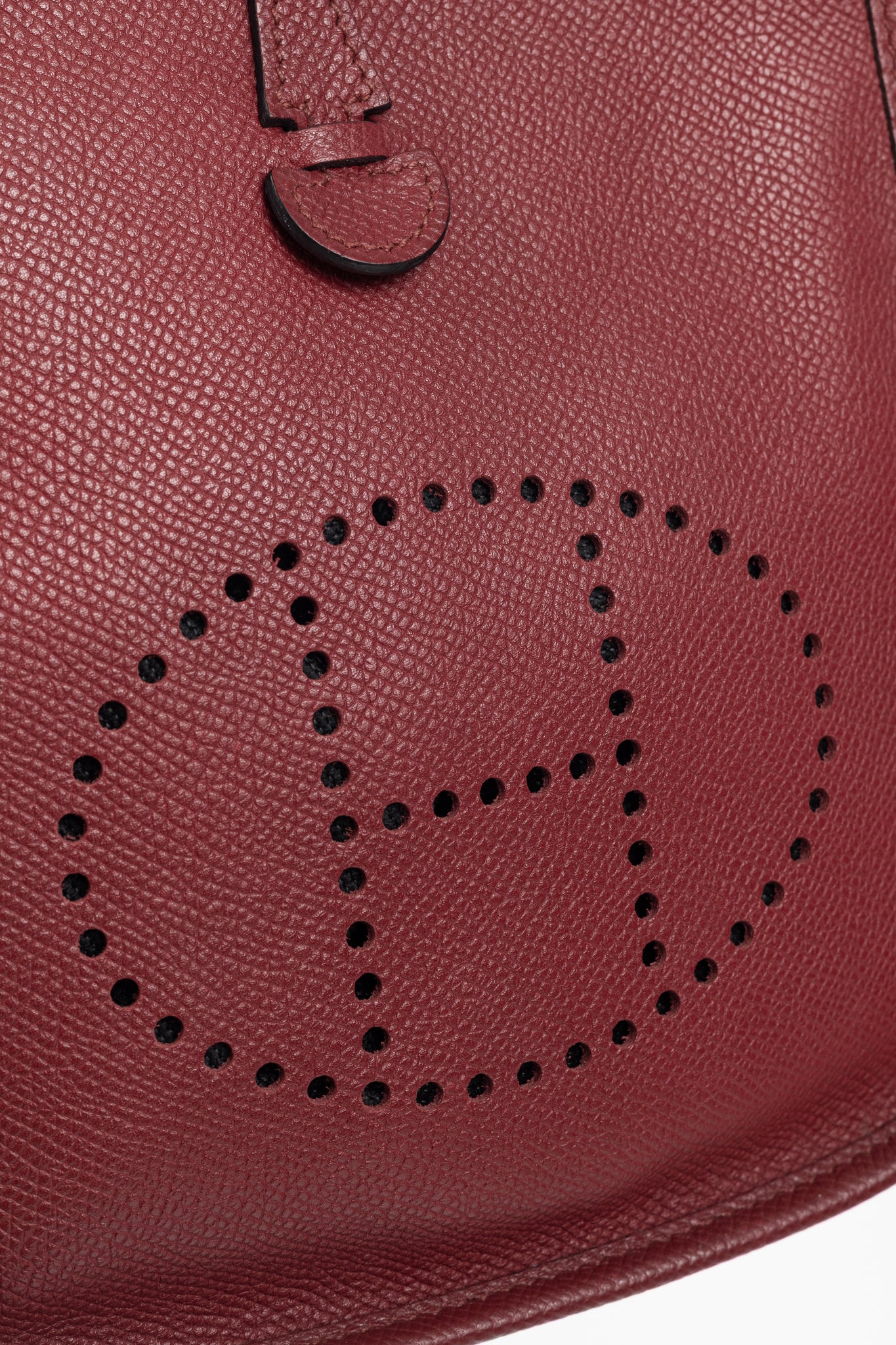 Hermes Evelyne TPM Rouge Grenat Taurillon Clemence Leather Shoulder Bag