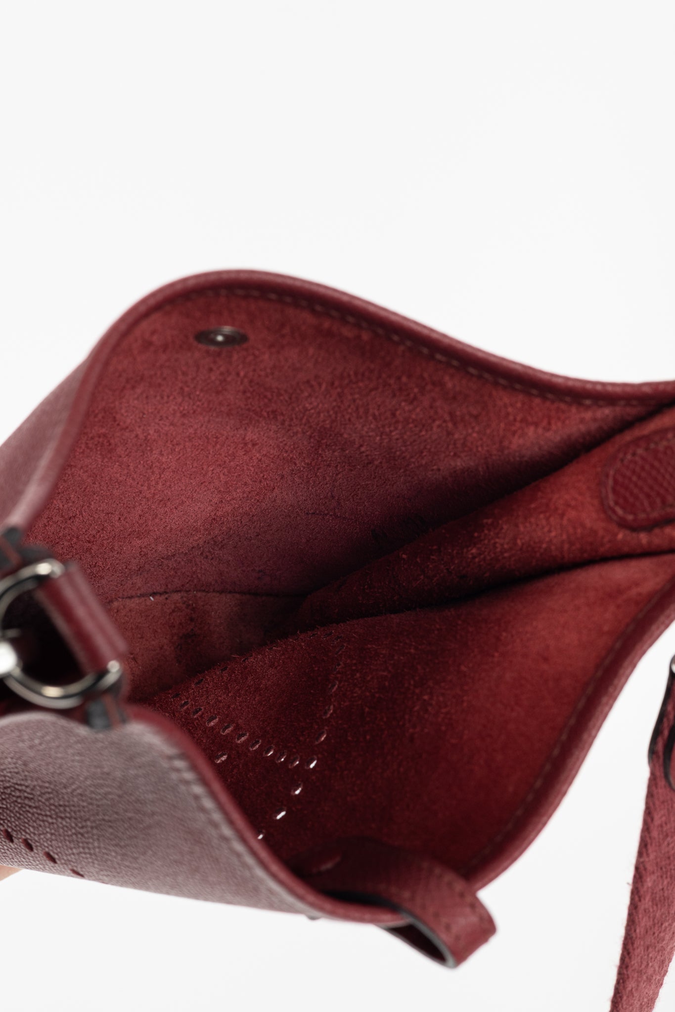 Hermes Evelyne TPM Rouge Grenat Taurillon Clemence Leather Shoulder Bag