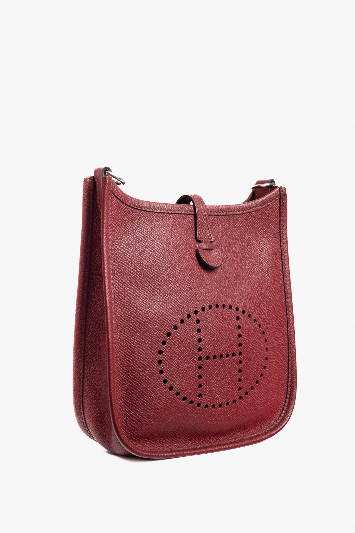 Hermes Evelyne TPM Rouge Grenat Taurillon Clemence Leather Shoulder Bag