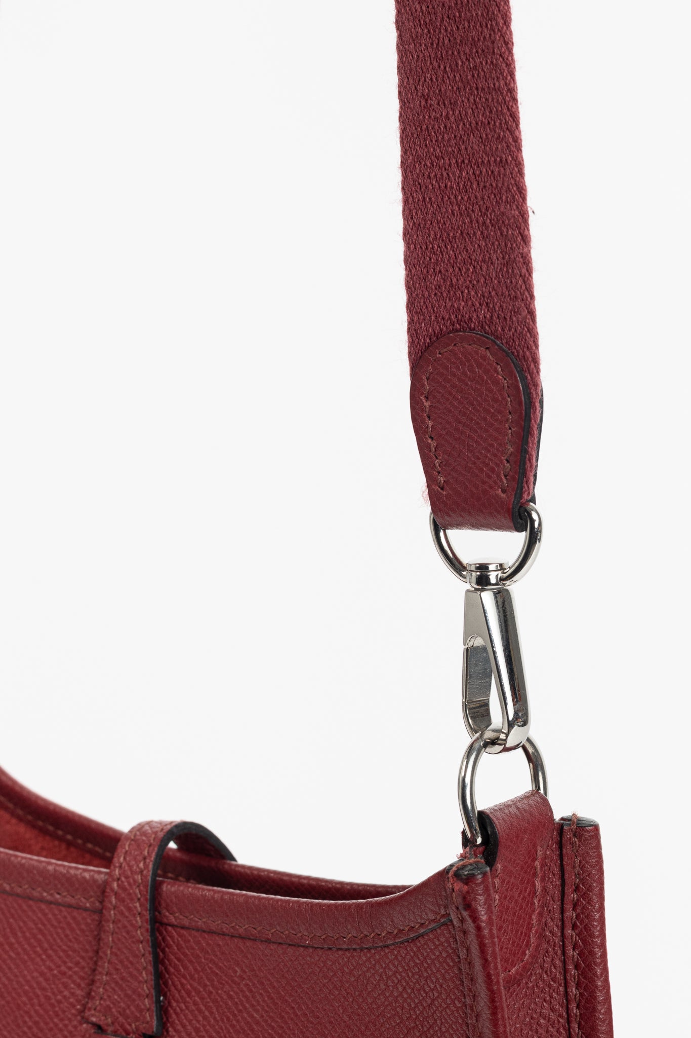 Hermes Evelyne TPM Rouge Grenat Taurillon Clemence Leather Shoulder Bag