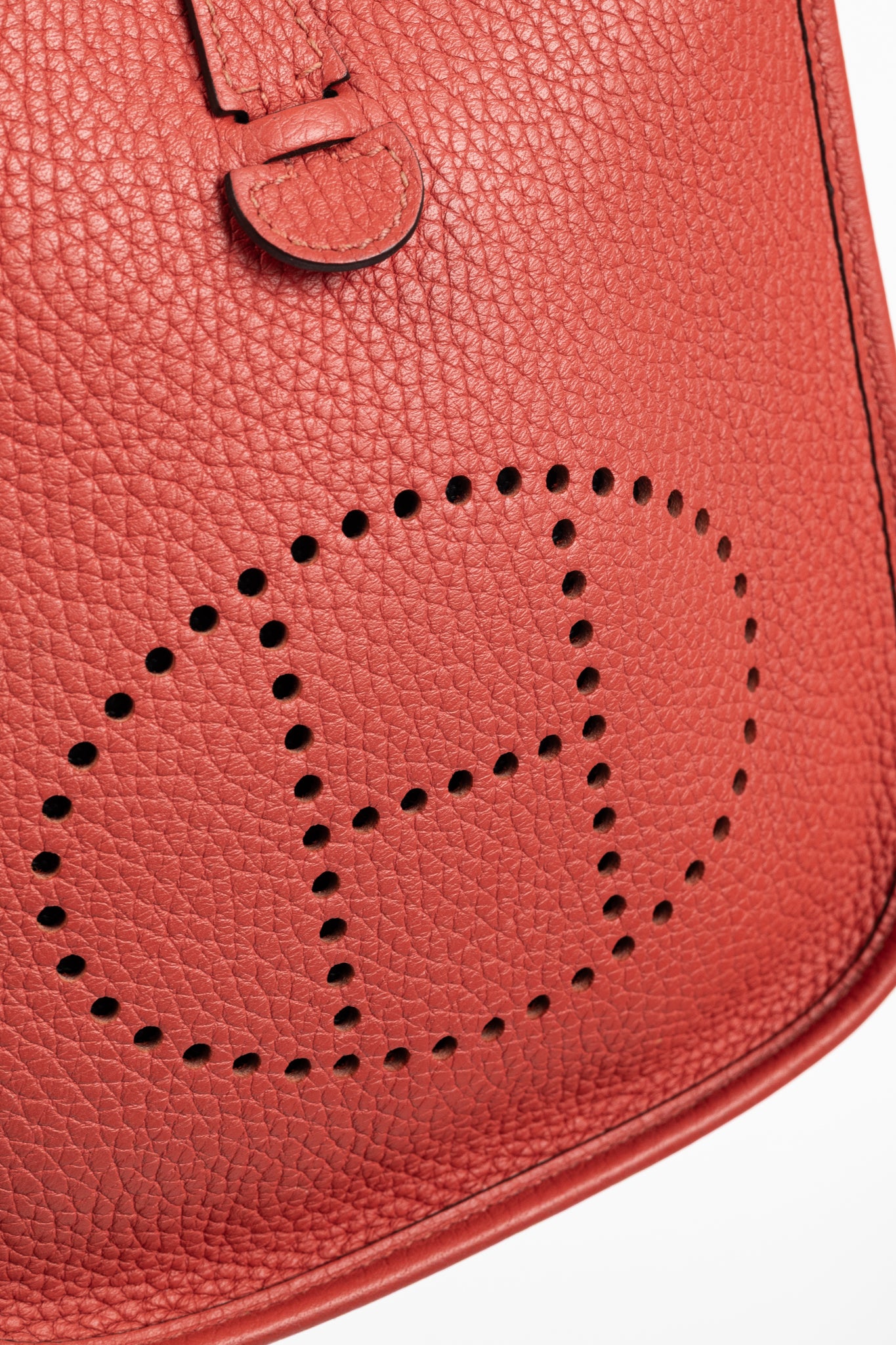 Hermes Evelyne TPM Rouge Pavoine Taurillon Clemence Leather Shoulder Bag