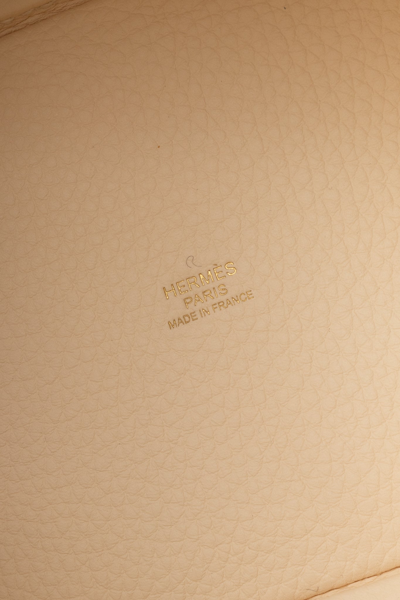 Hermes Picotin Lock 18 Nata Taurillon Clemence Leather Tote