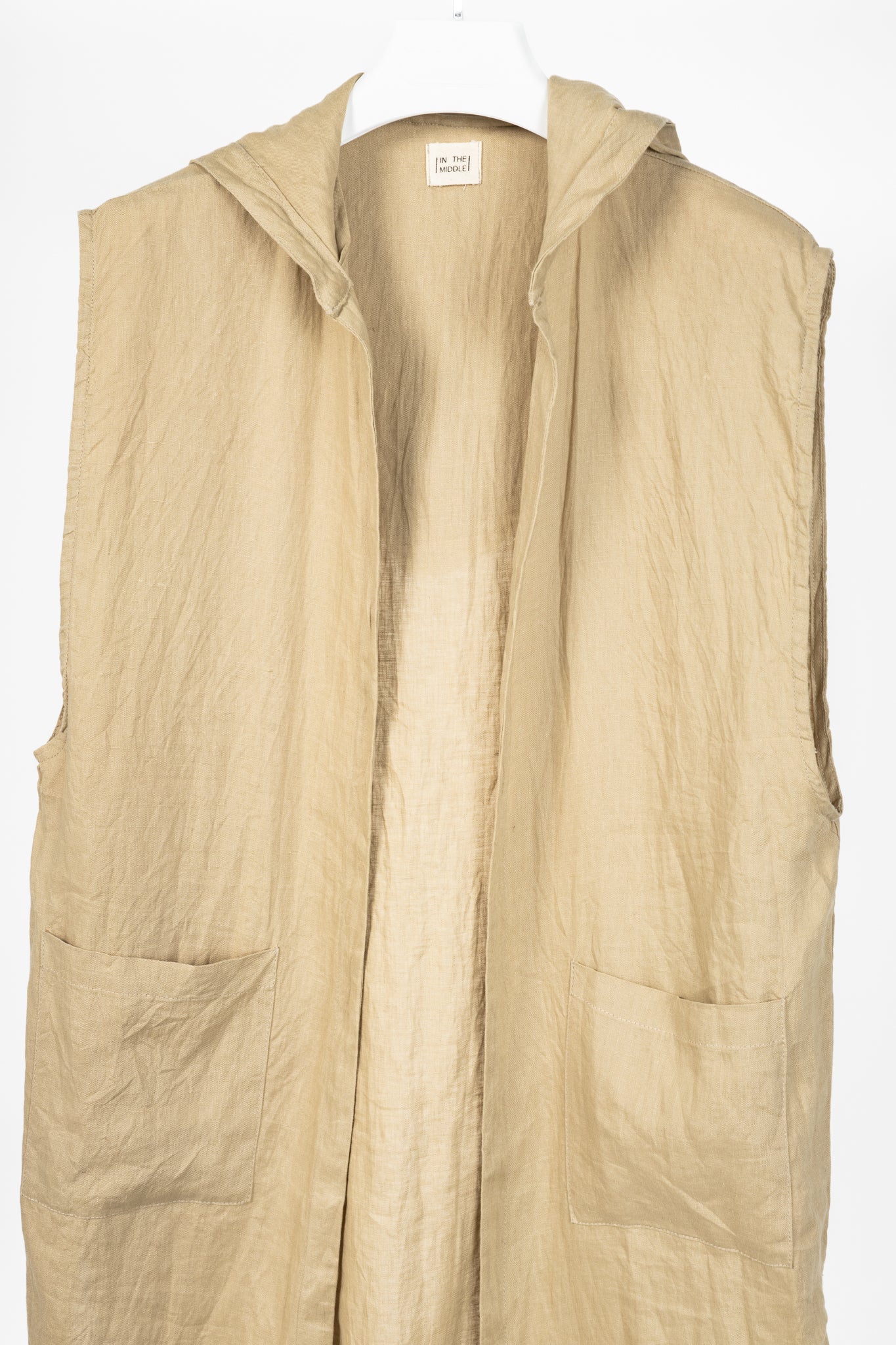 IN THE MIDDLE Ibiza Tan Linen Open-Front Hoodie Vest