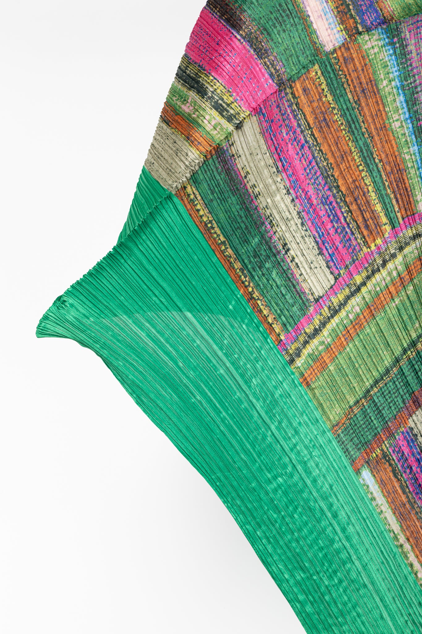 Pleats Please Issey Miyake Green & Pink Abstract-Print Shawl