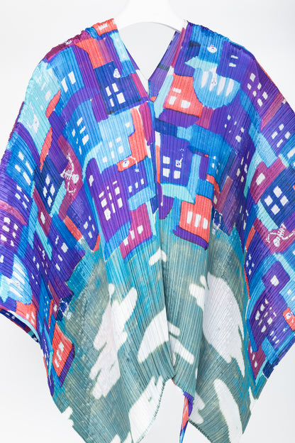 Pleats Please Issey Miyake Blue Streetscape-Print Shawl