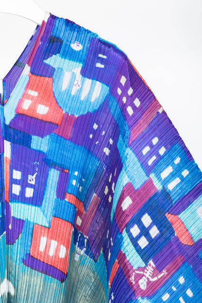 Pleats Please Issey Miyake Blue Streetscape-Print Shawl
