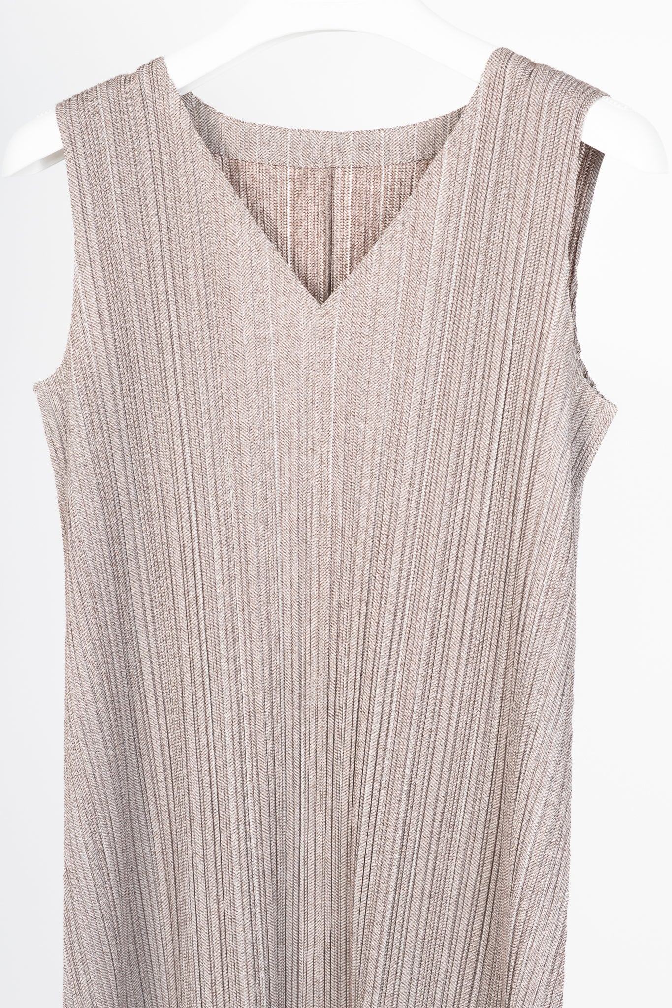 Pleats Please Issey Miyake Dusty Rose Herringbone-Print Midi Dress