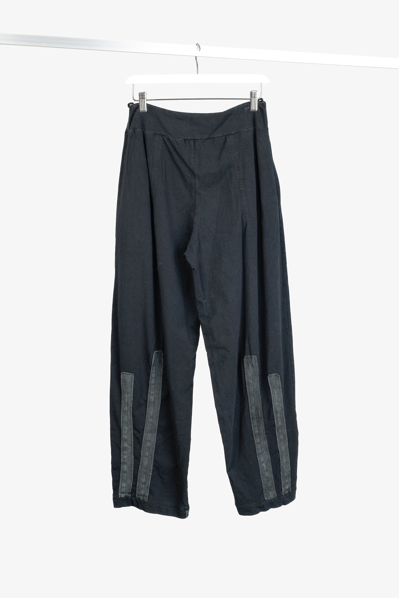 Ivan Grundahl Black-Jersey Suede-Trim Wide Tapered-Leg Pants