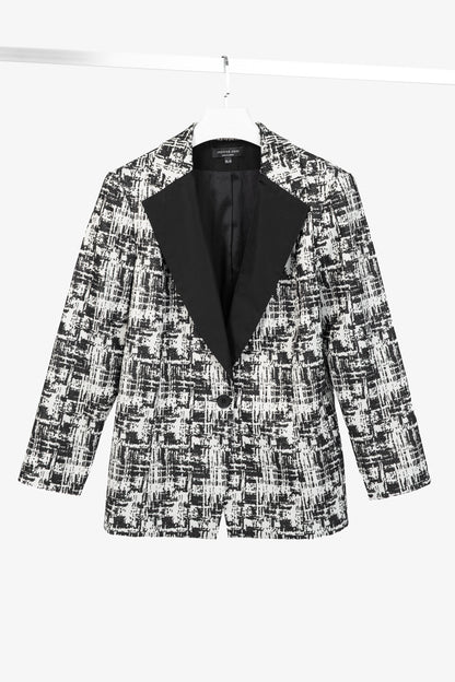 Joeffer Caoc White & Black Jacquard Contrast-Lapel Blazer