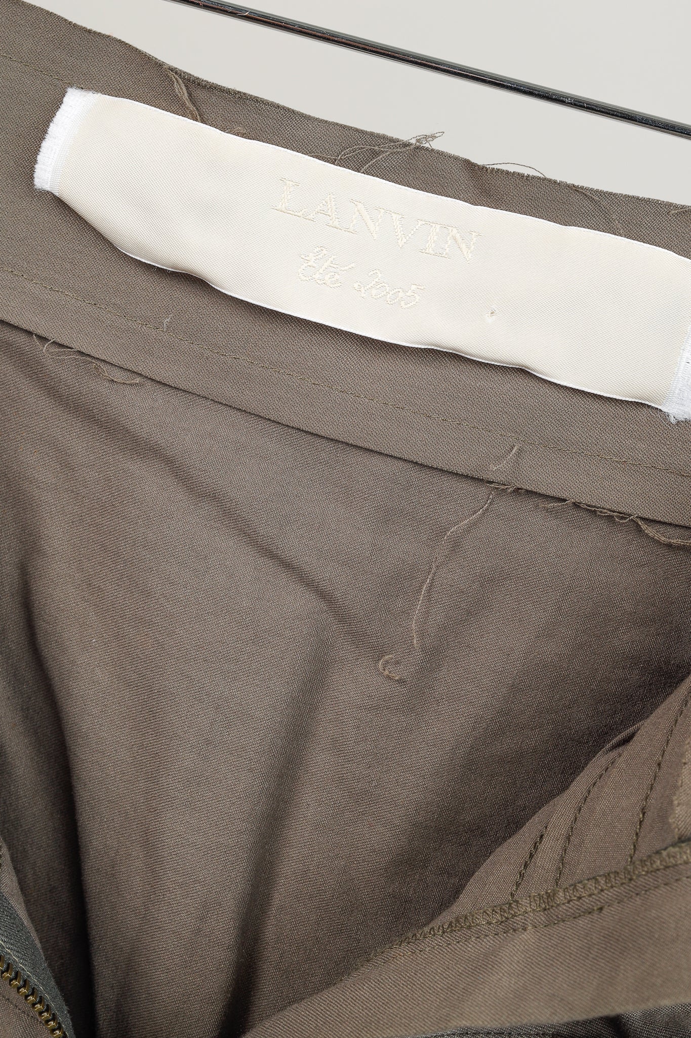 Lanvin SS/05 Taupe Pleated Zip-Front Knee-Length Skirt