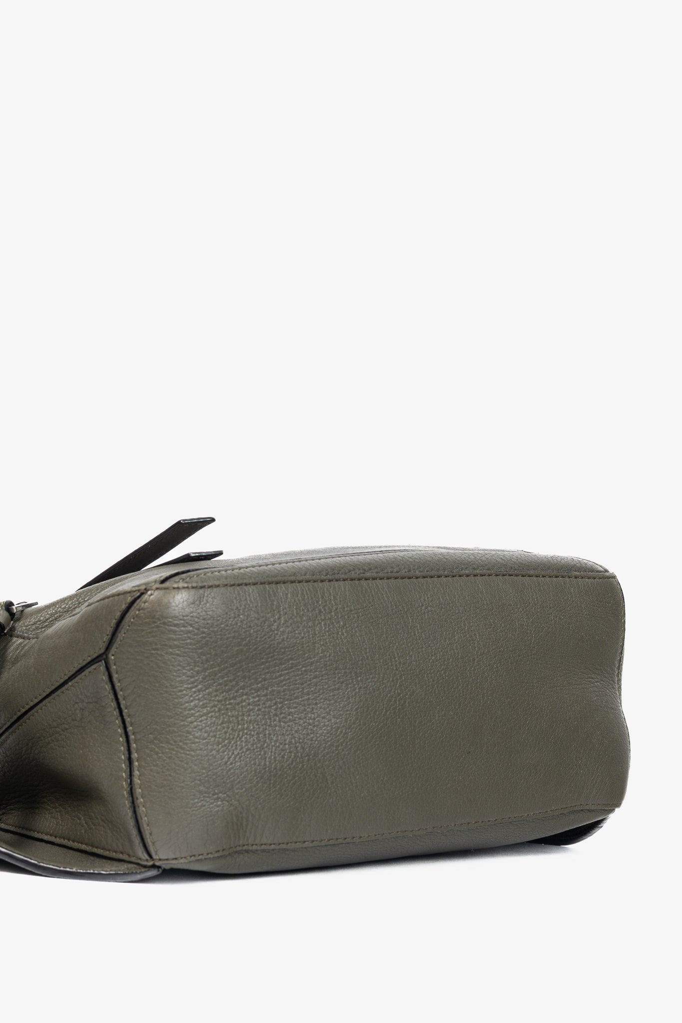 Loewe Puzzle Khaki Green Classic Calfskin Bumbag