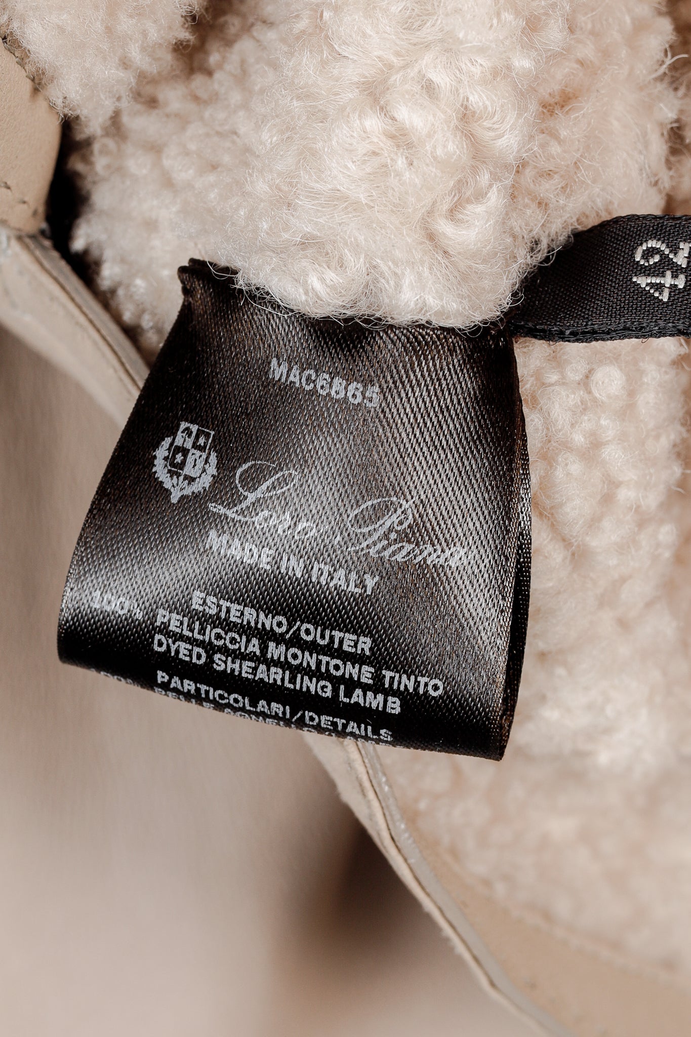 Loro Piana Ecru Lambskin Cropped Shearling Jacket