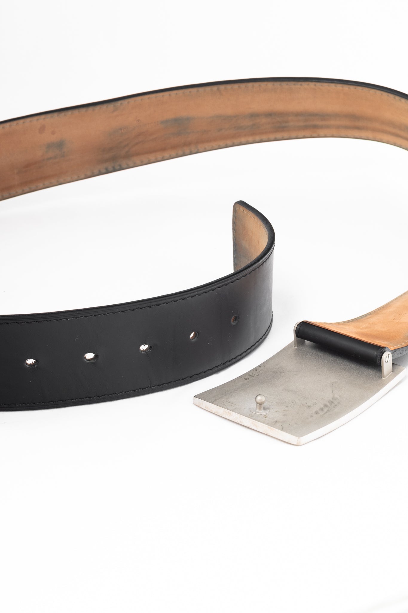 Louis Vuitton Jeans 45 Black Leather "Traveling Requisites" Belt