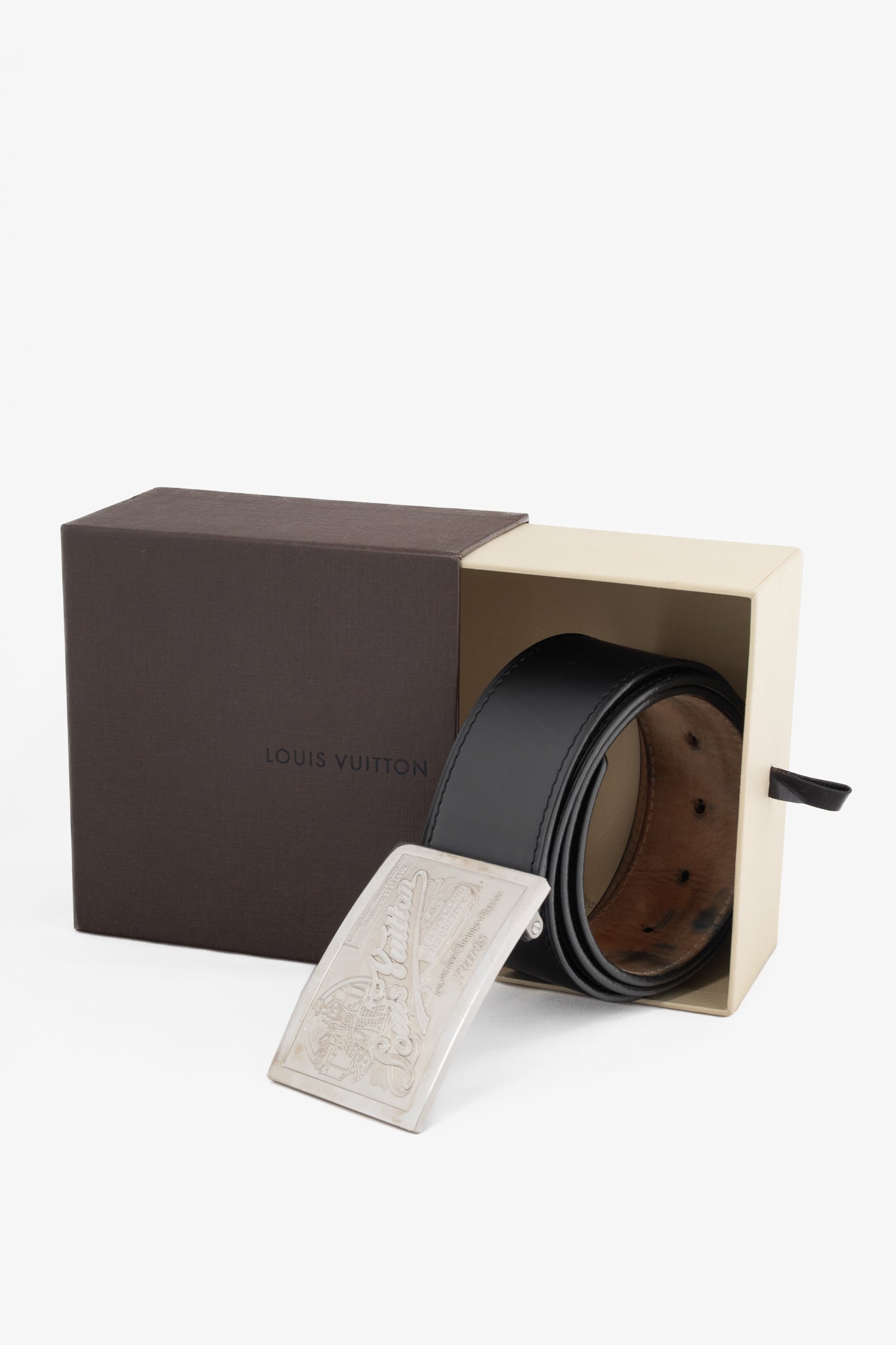 Louis Vuitton Jeans 45 Black Leather "Traveling Requisites" Belt