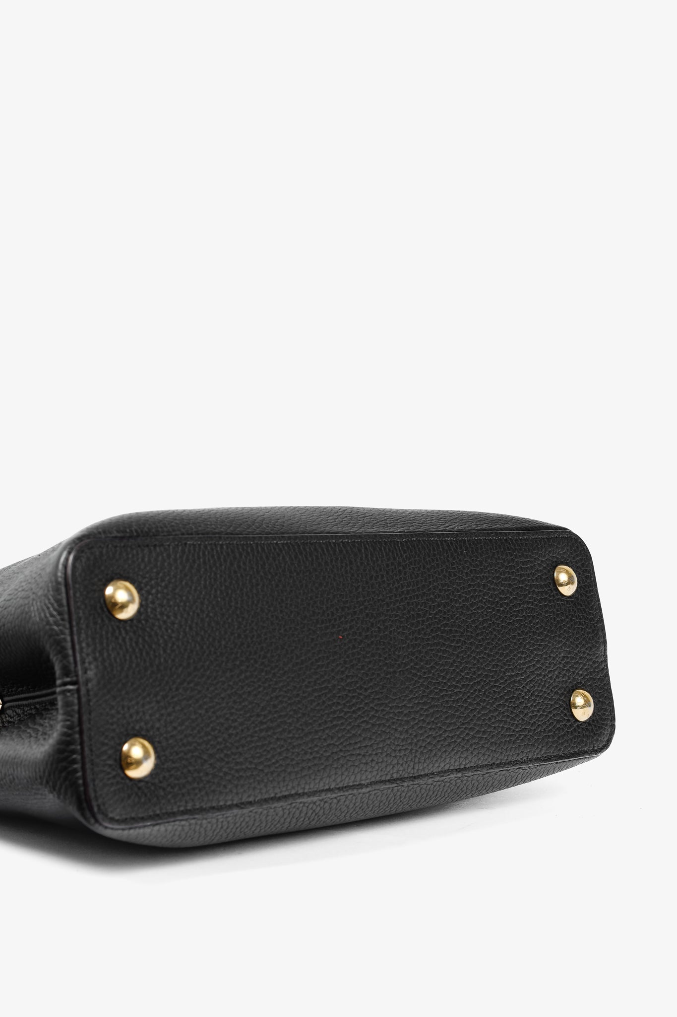 Louis Vuitton Capucines MM Black Taurillon Leather Handbag