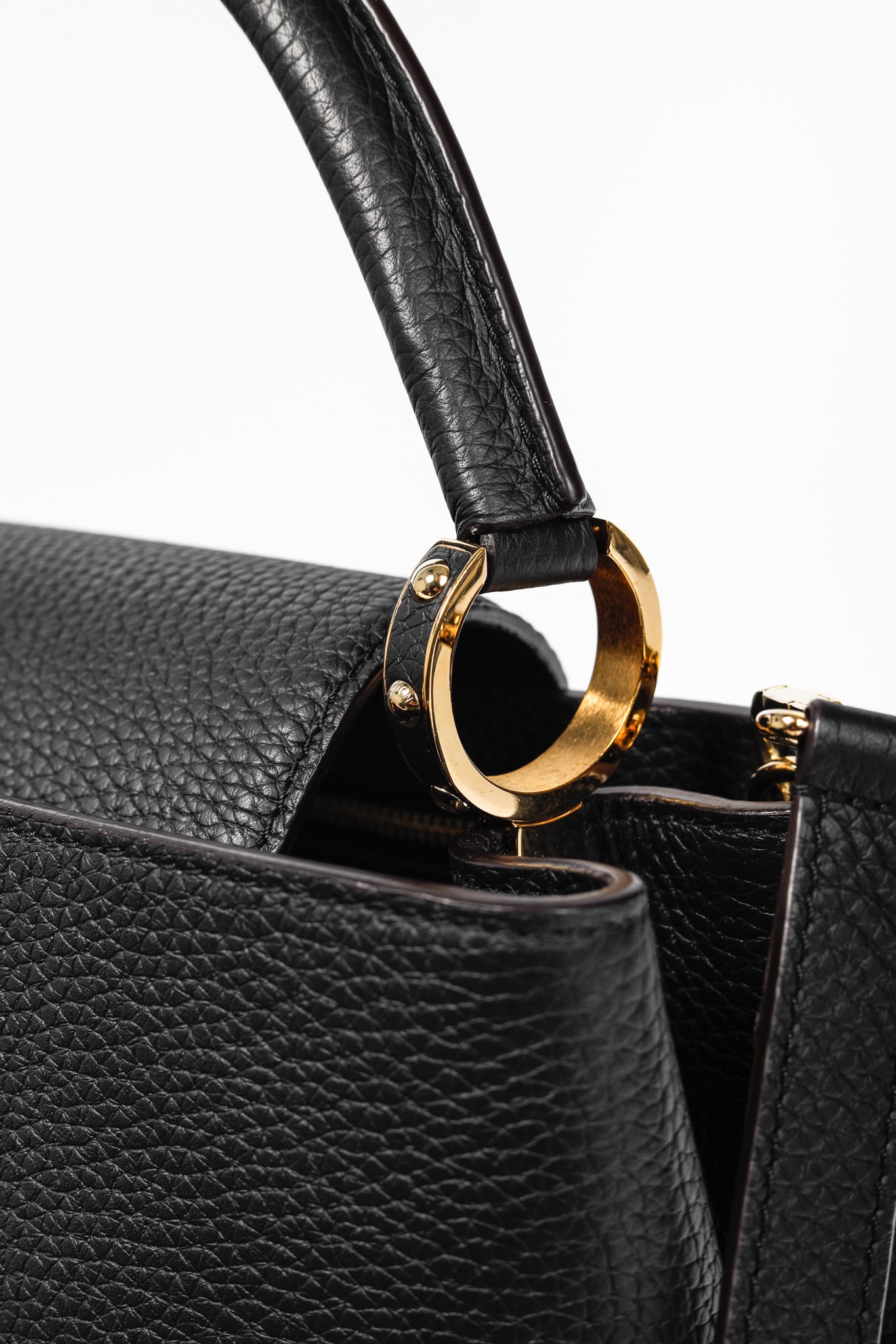 Louis Vuitton Capucines MM Black Taurillon Leather Handbag