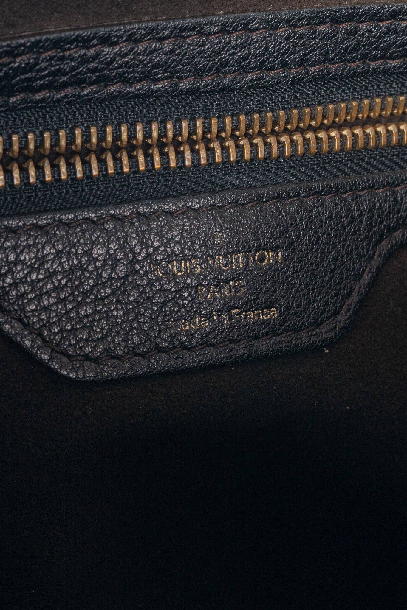 Louis Vuitton Selene MM Black Mahina Leather Hobo