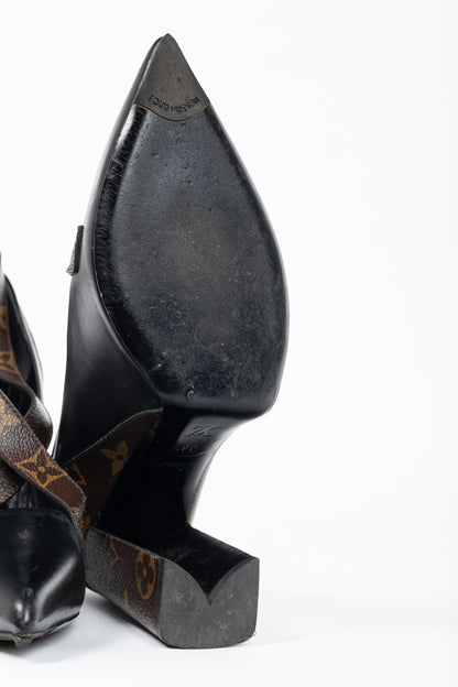 Louis Vuitton Matchmake Black Leather & Monogram Canvas Crossover Pumps