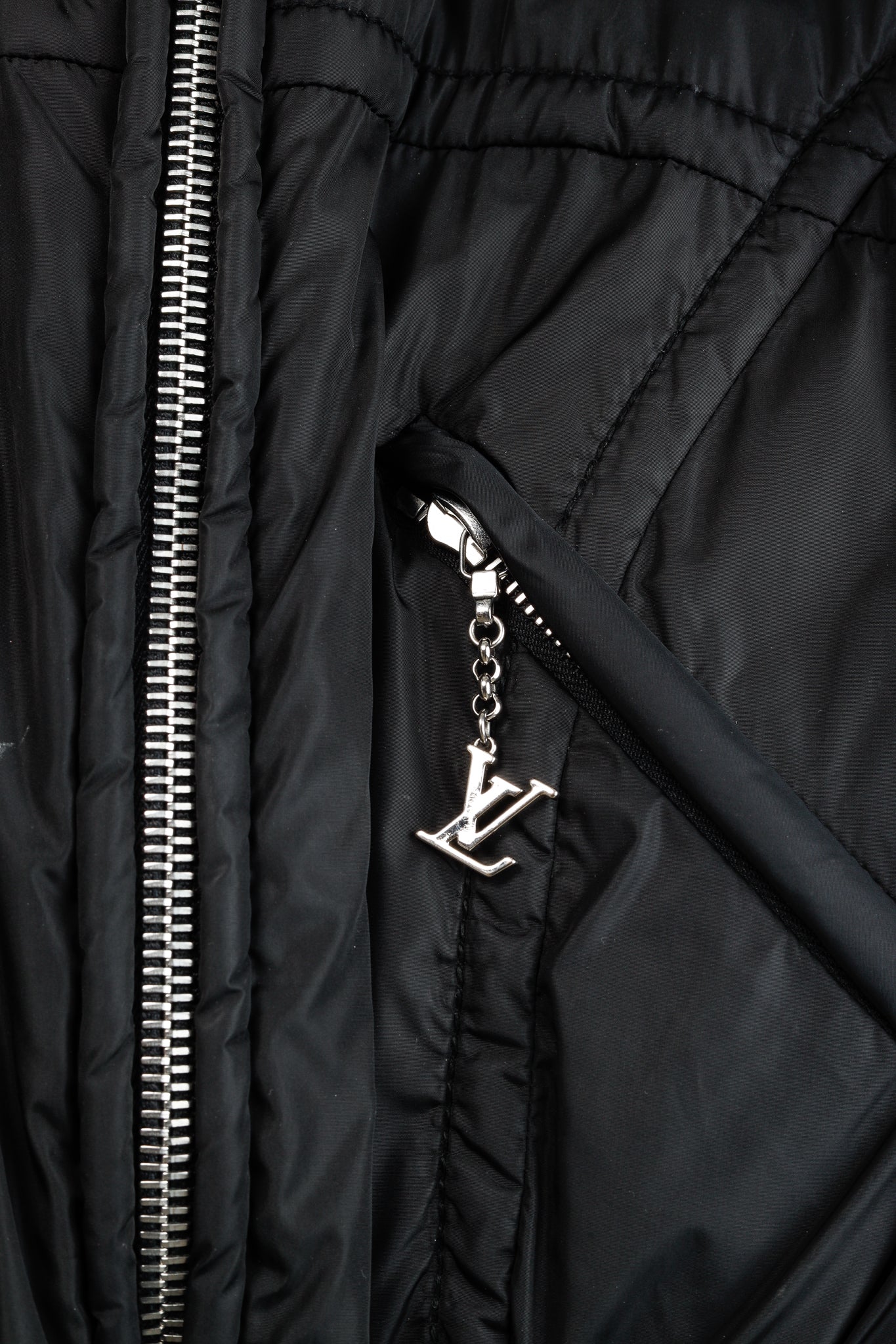 Louis Vuitton Black Belted Patch Goose-Feather-Fill Puffer Jacket