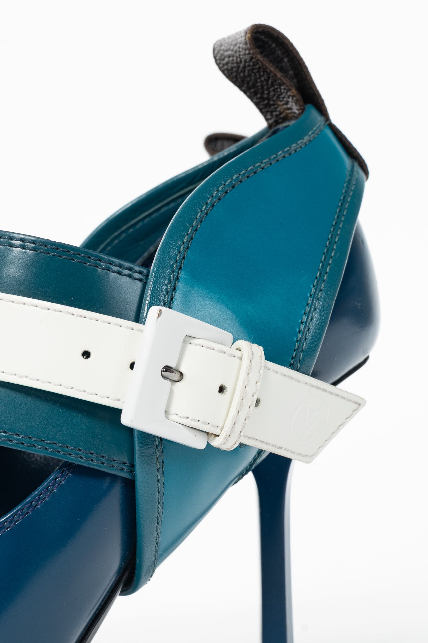 Louis Vuitton AW15 Runway Blue & Black Colourblock Mary Jane Heels
