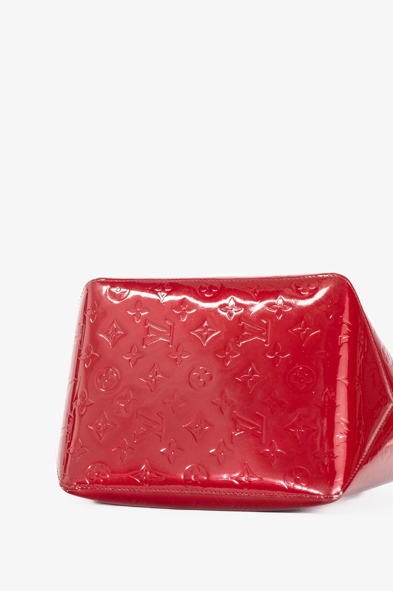 Louis Vuitton Bellevue PM Pomme D'Amour Monogram Vernis Tote