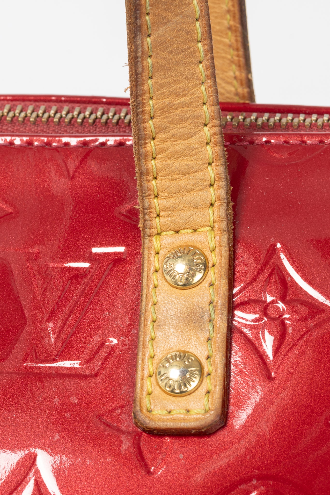 Louis Vuitton Bellevue PM Pomme D'Amour Monogram Vernis Tote