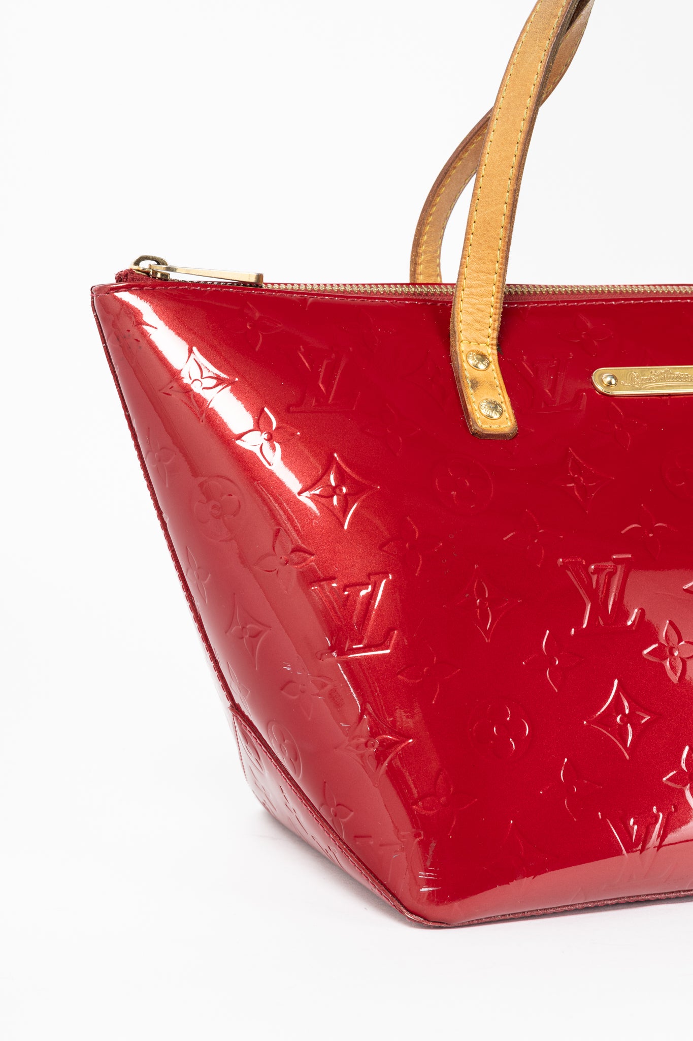 Louis Vuitton Bellevue PM Pomme D'Amour Monogram Vernis Tote