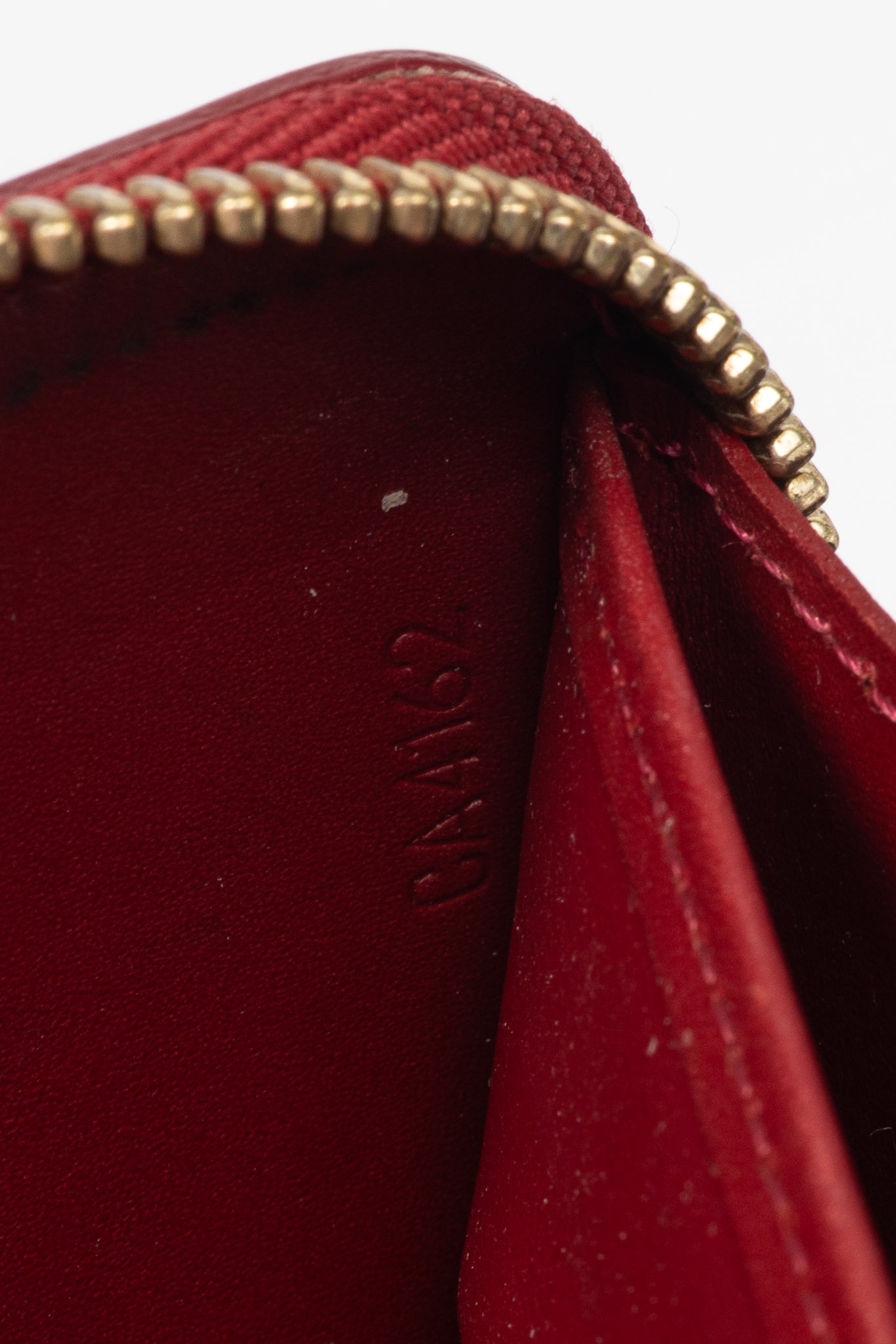 Louis Vuitton Zippy Pomme D'Amour Monogram Vernis Wallet