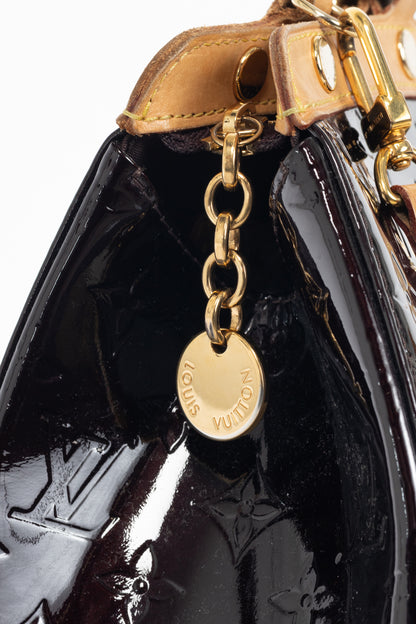 Louis Vuitton Brea MM Amarante Monogram Vernis Leather Tote