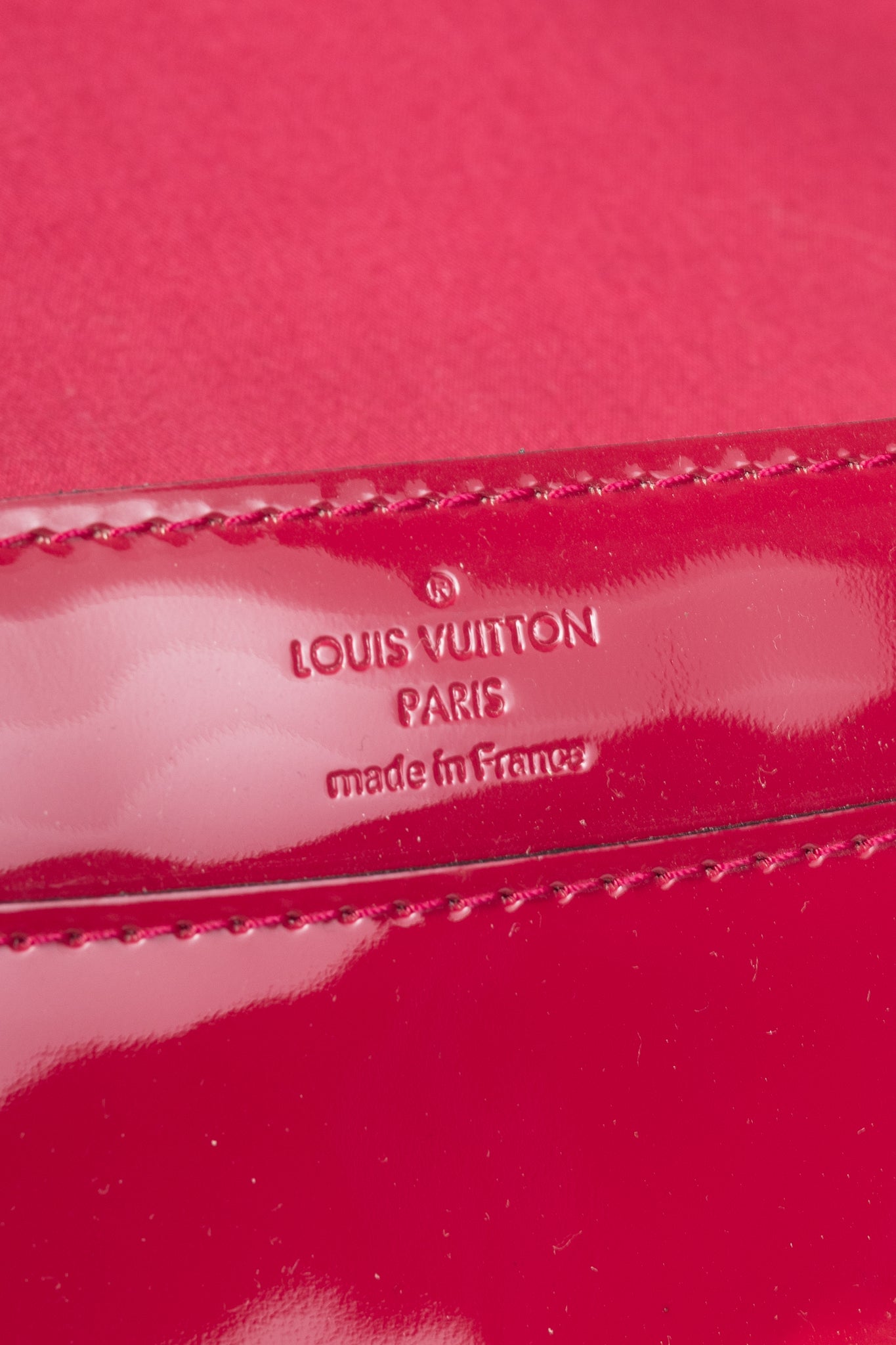 Louis Vuitton Louise Indian Rose Vernis Leather LV Clutch
