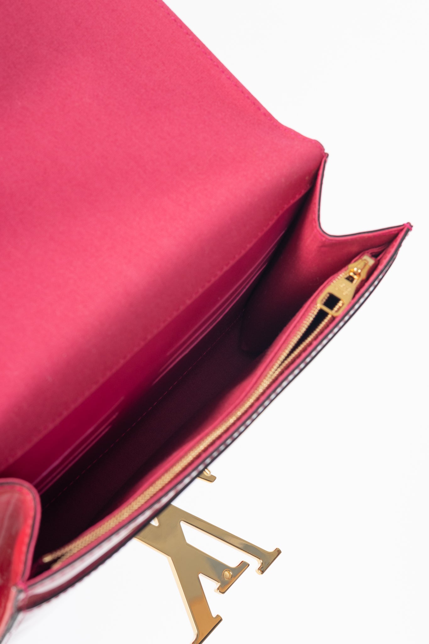 Louis Vuitton Louise Indian Rose Vernis Leather LV Clutch