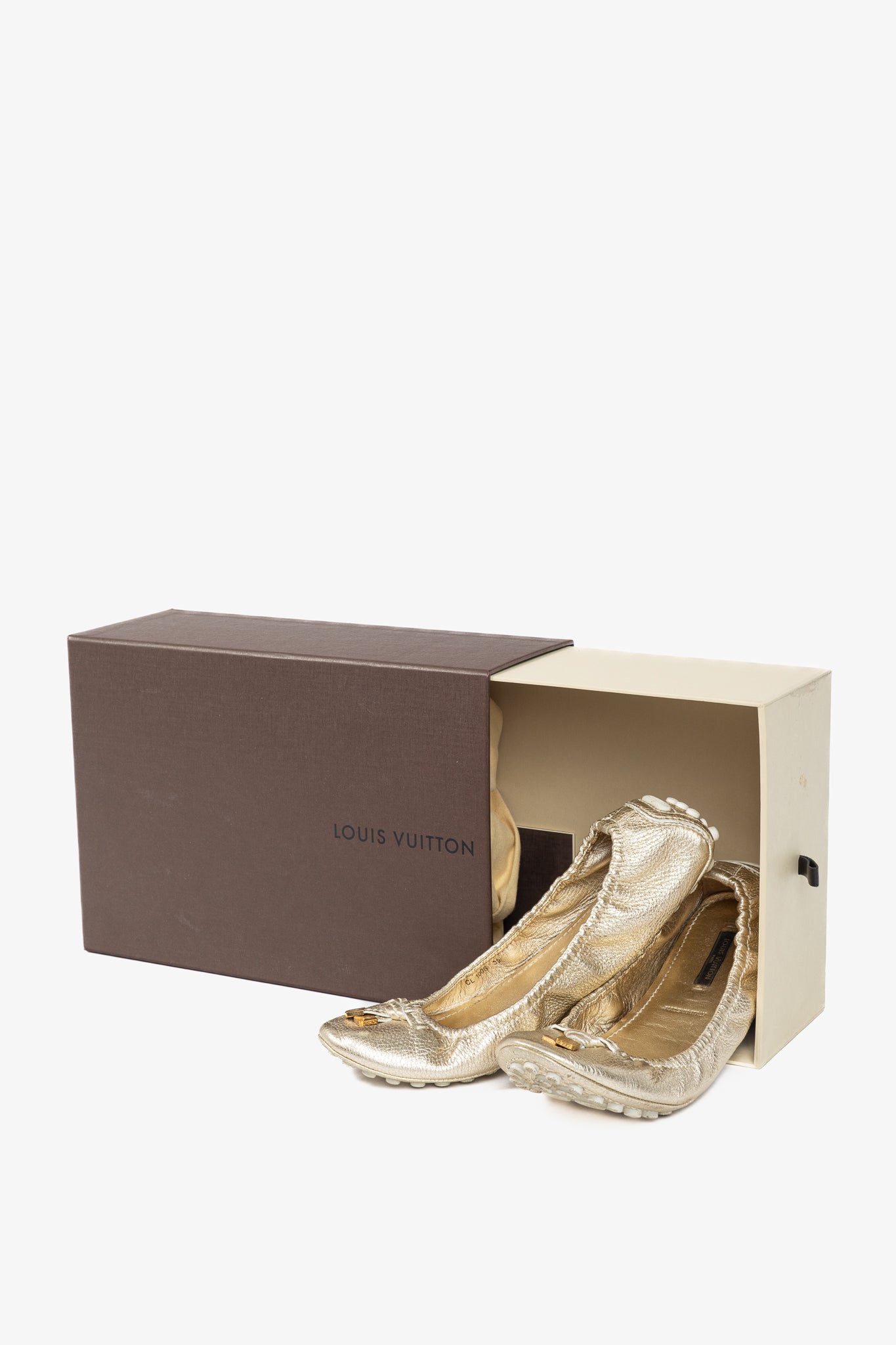 Louis Vuitton Lemon Metallic Gold Pebbled Leather Bow Scrunch Flats