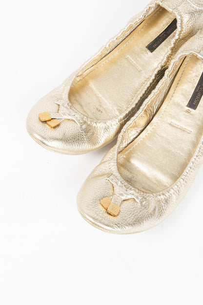 Louis Vuitton Lemon Metallic Gold Pebbled Leather Bow Scrunch Flats