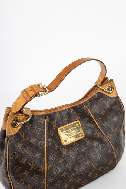 Louis Vuitton Galliera PM Monogram Canvas & Leather-Trim Hobo