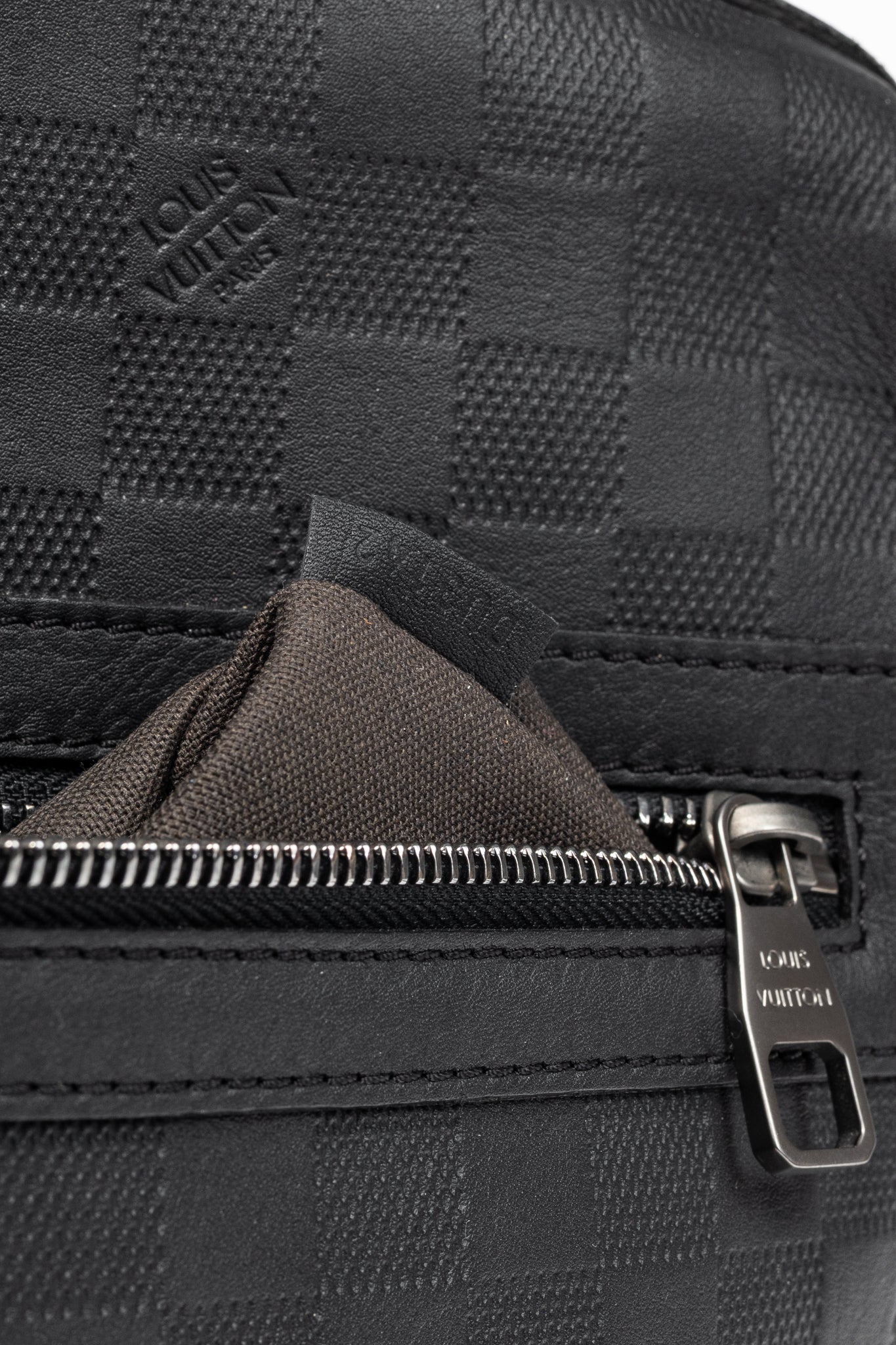 Louis Vuitton Calypso MM Onyx Damier Infini Laptop Bag