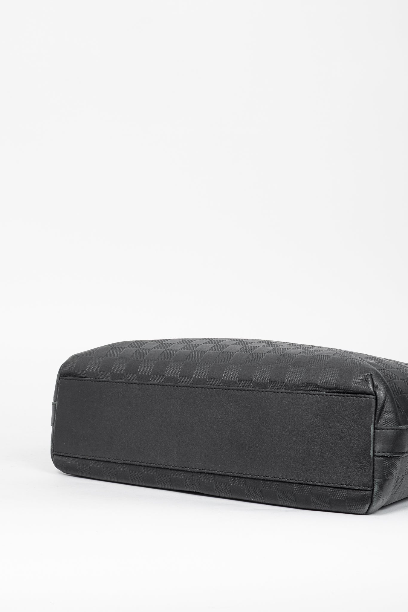 Louis Vuitton Calypso MM Onyx Damier Infini Laptop Bag