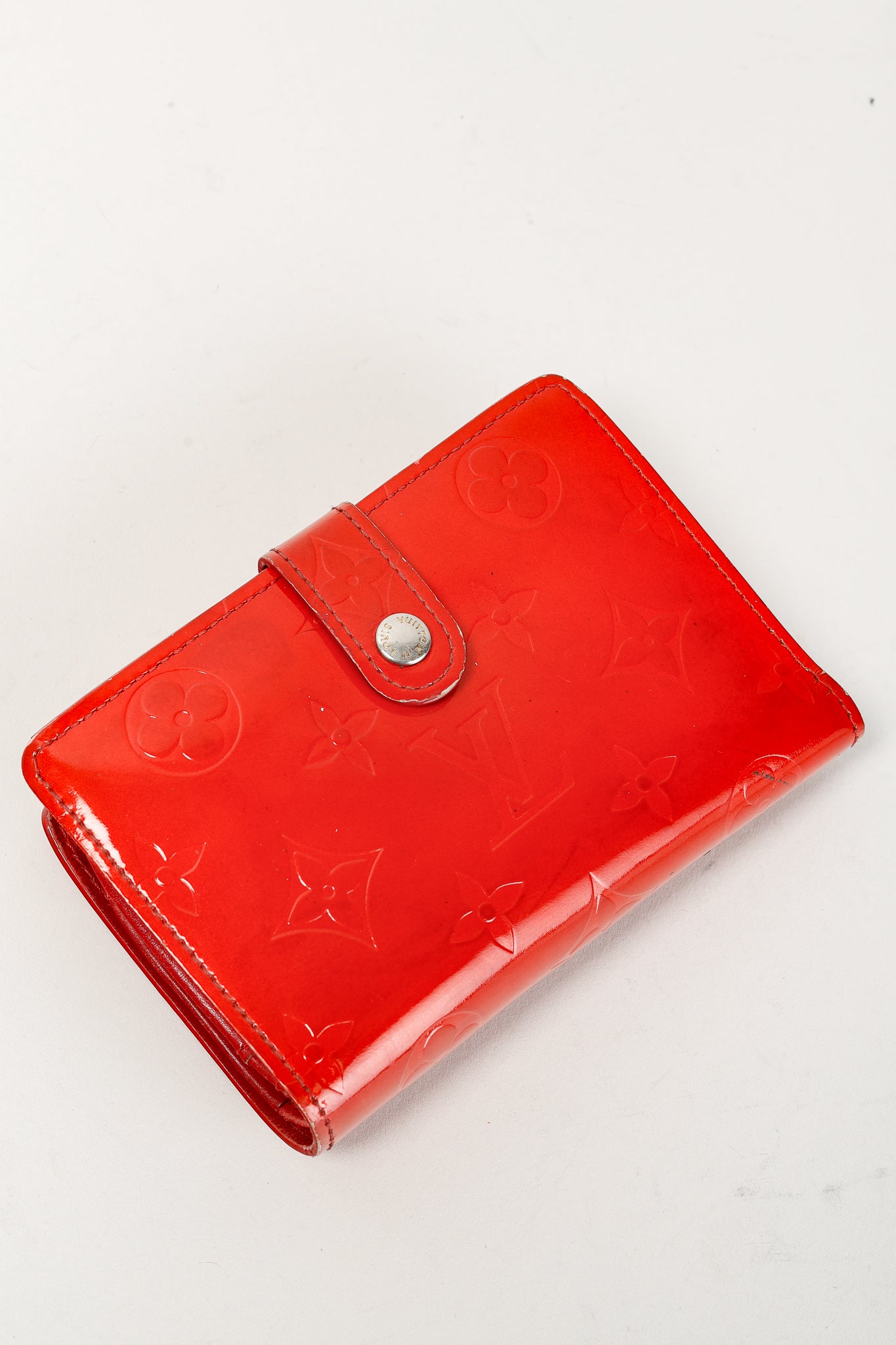 Louis Vuitton Pomme D'Amour Vernis Monogram French Purse Wallet