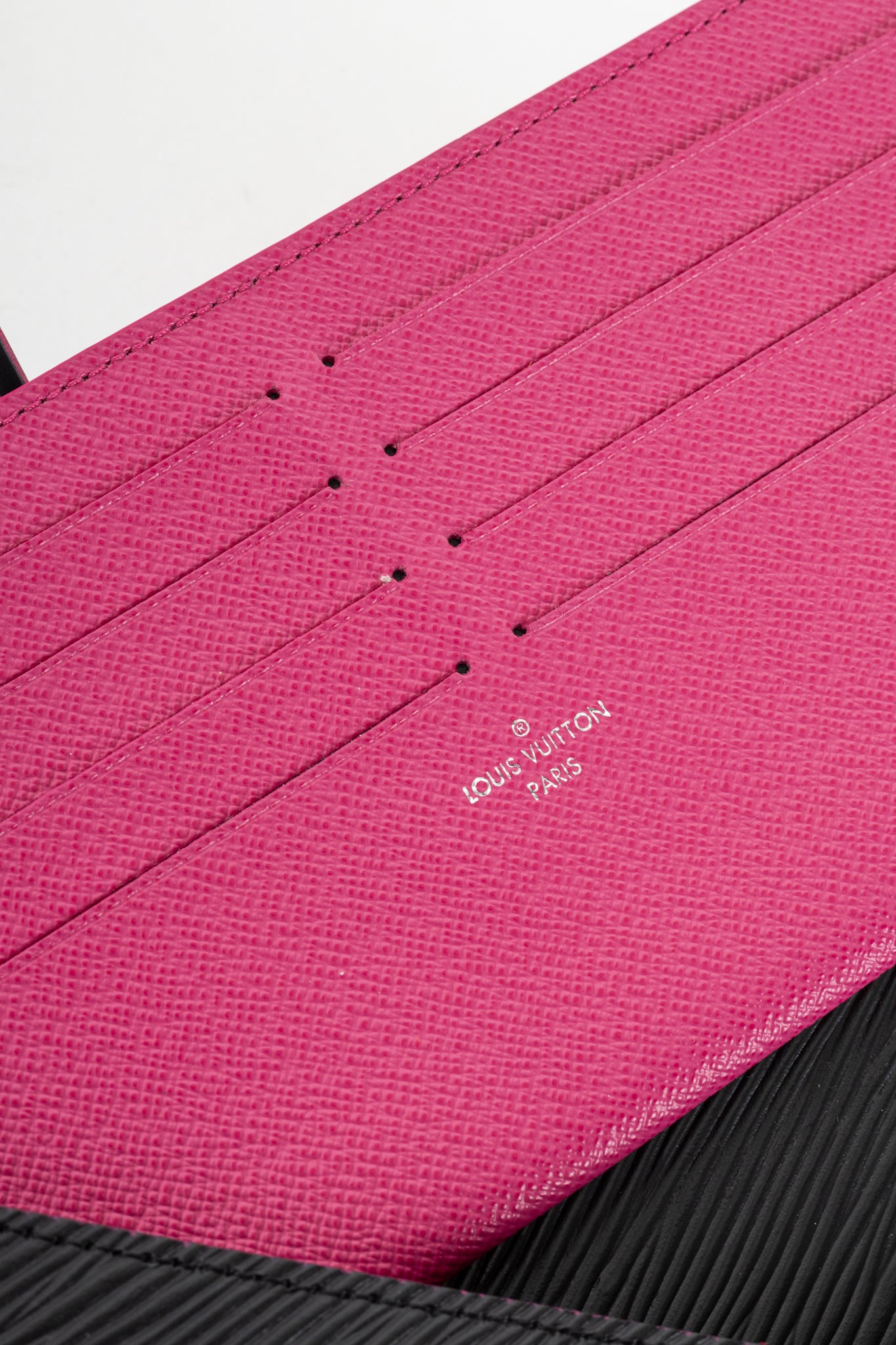 Louis Vuitton Felicie Noir & Fuchsia Epi Leather Pochette