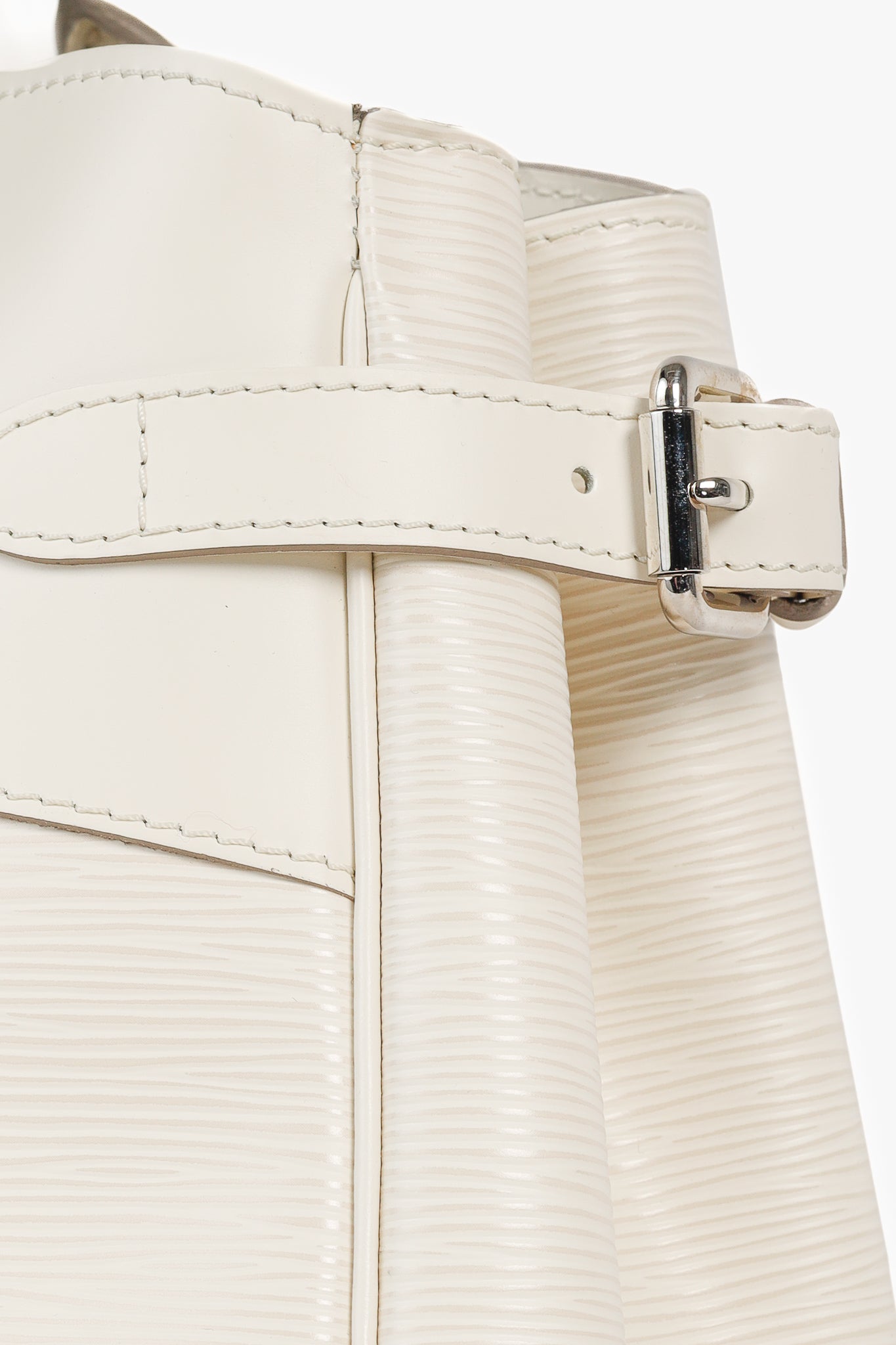 Louis Vuitton Passy PM White Epi Leather Tote Bag