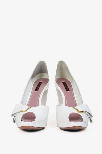 Louis Vuitton Apple White Patent Buckle-Bow Peep-Toe Pumps
