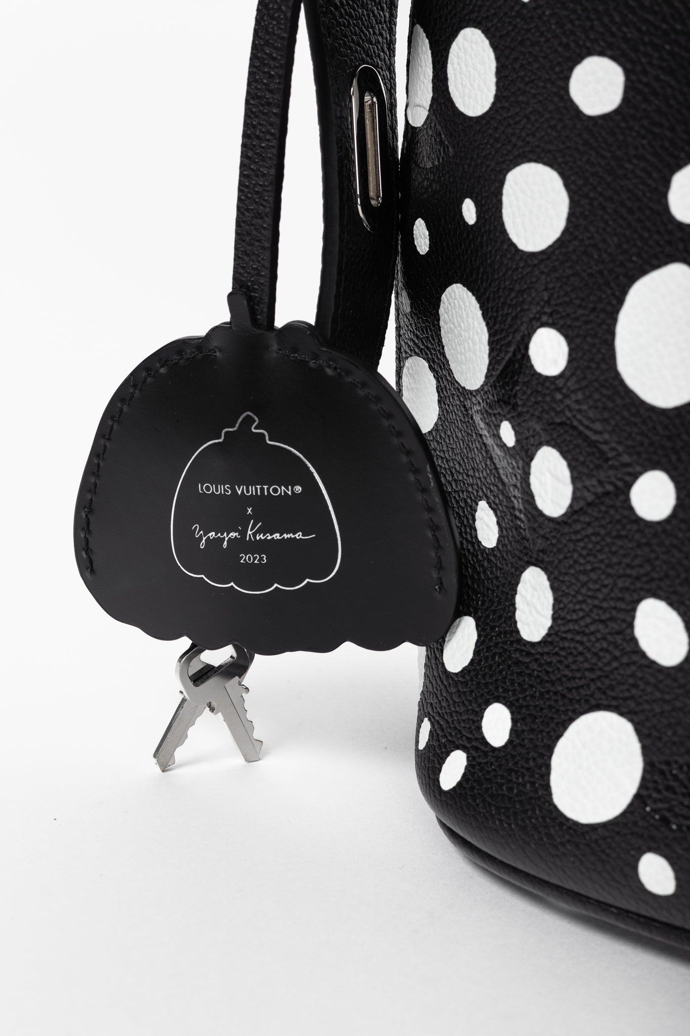 Louis Vuitton x Yayoi Kusama Marshmallow PM Black & White Infinity Dots Monogram Empreinte Handbag