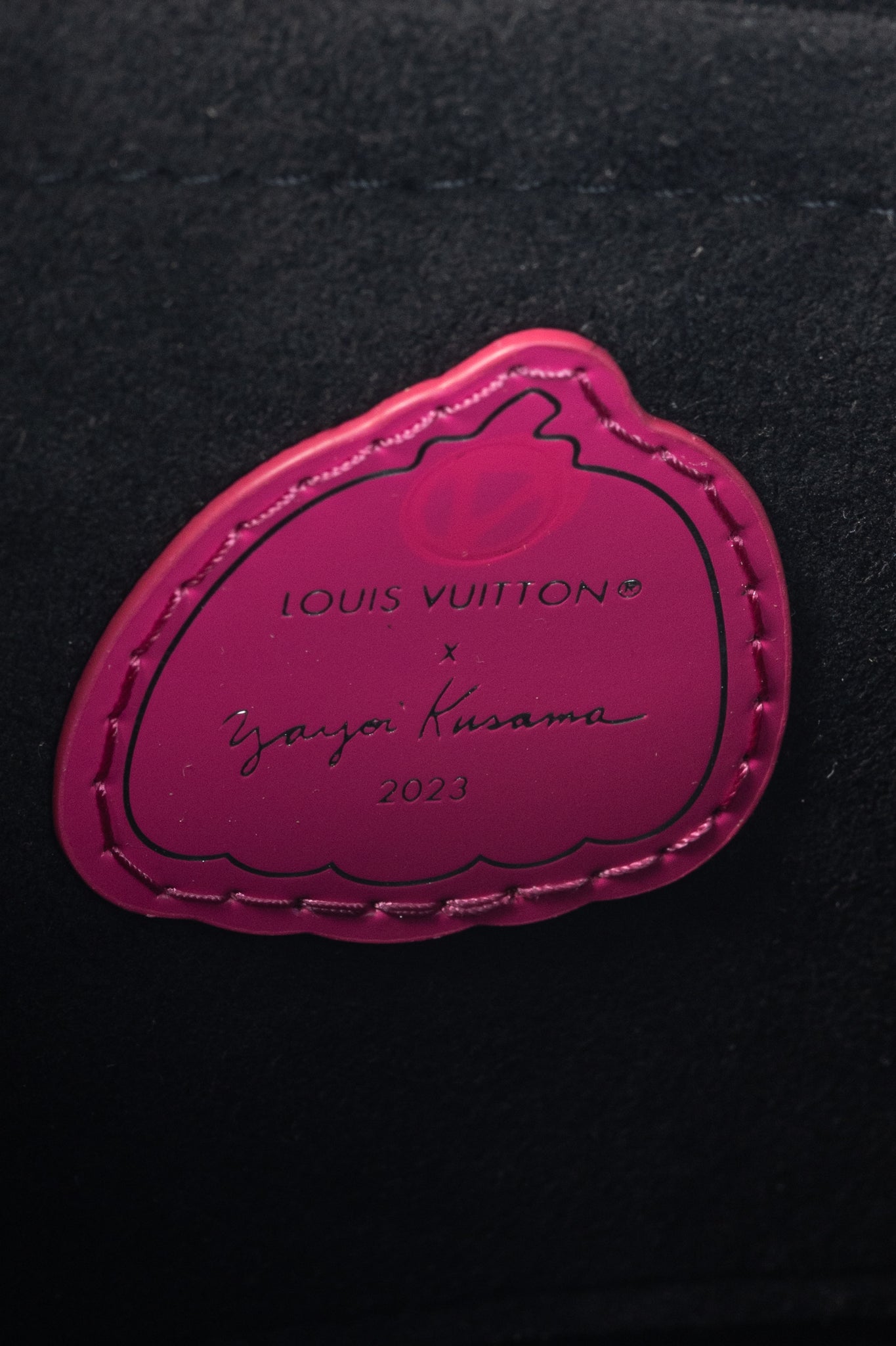 Louis Vuitton x Yayoi Kusama Multi Pochette Accessoires Black & Fuchsia Infinity Dots Monogram Empreinte Handbag